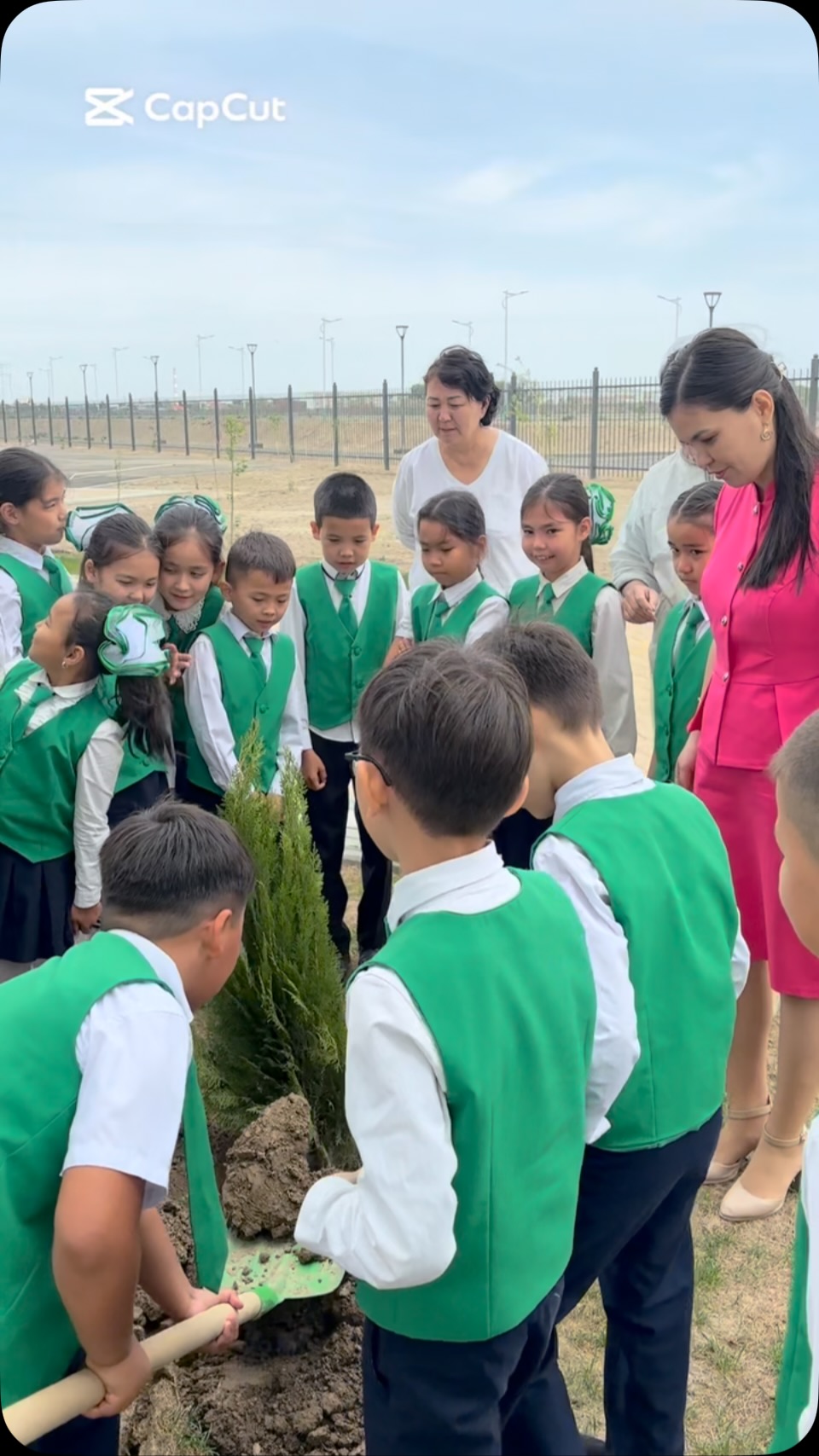 “GREEN BEGINS WITH ONE” — ЖАСЫЛ БОЛАШАҚ ӘРБІРІМІЗДЕН БАСТАЛАДЫ! 🌱🌍🌿…