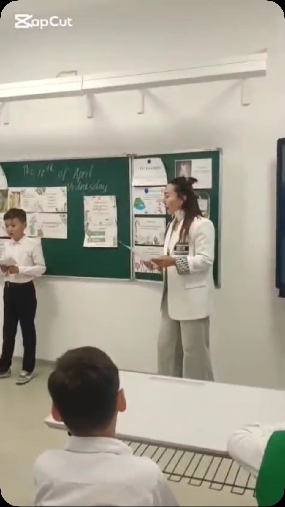 “МЕЙІРІМДІ АТА-АНА” «Бүгінгі сән – кітап оқу» апталығы аясындағы ерекше…