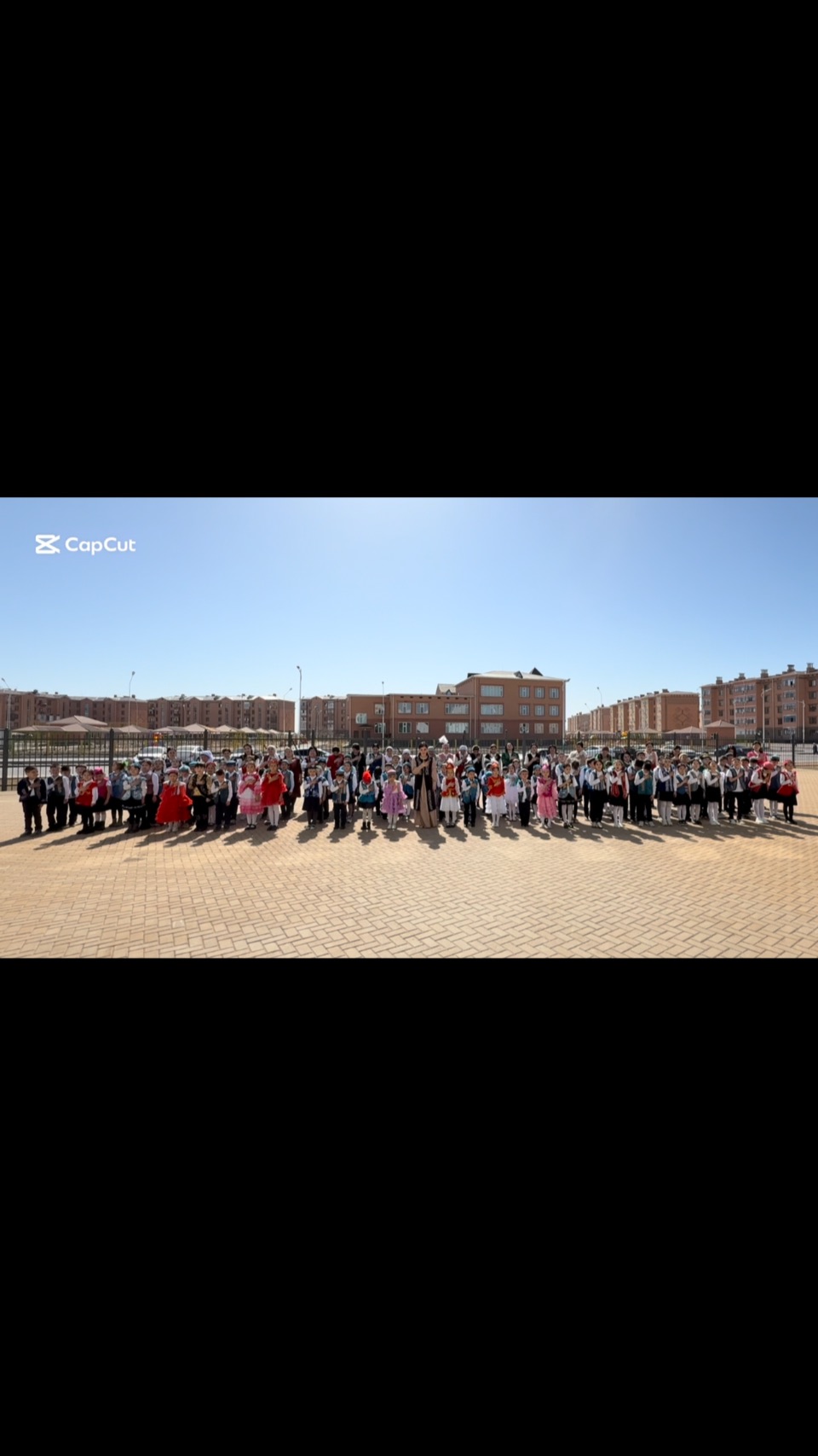 ҰЛТТЫҚ КИІМ-ҰЛТТЫҚ РУХ! 🇰🇿✨ Бүгін Жайлы мектебімізде ерекше мереке! 🎉…